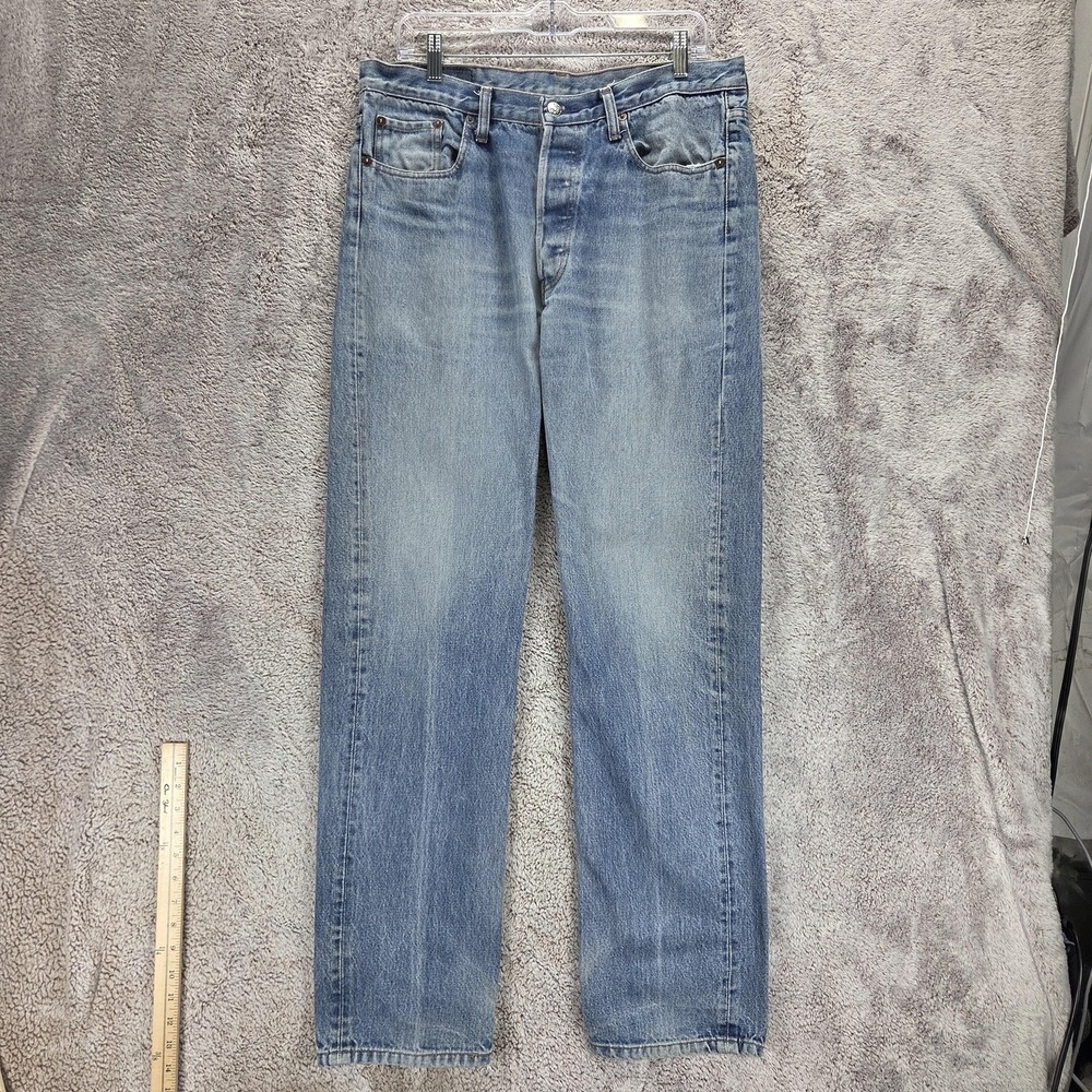Vintage Levis 501XX Jeans Mens Blue Light Wash Made USA Button Fly Fits 34x32